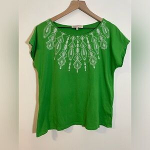 Jones New York Sport Petite Green Embroidered Short Sleeve Shirt, Size PXL